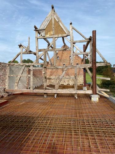 Colombage en cours de restauration